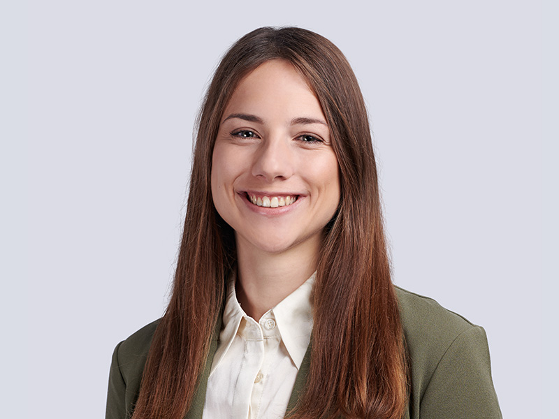 Céline Aeschlimann <br>Legal Advisor