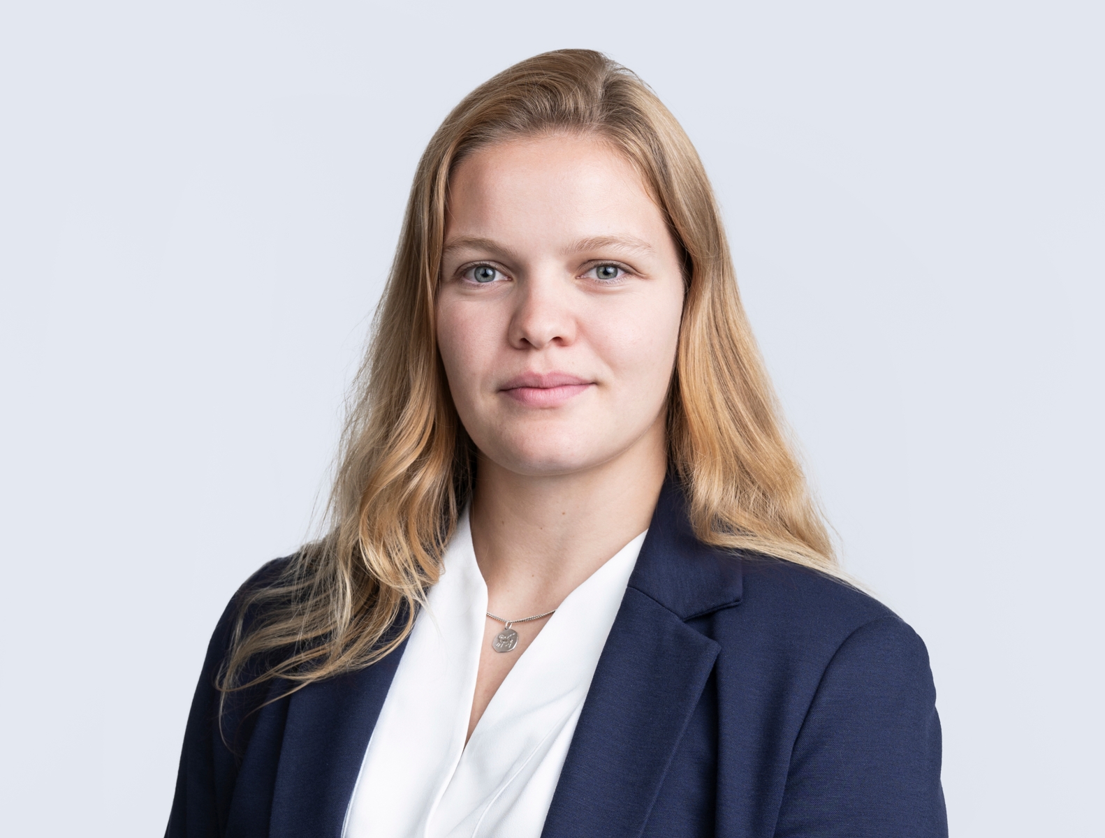 Zoe Fahrni <br>Legal Advisor